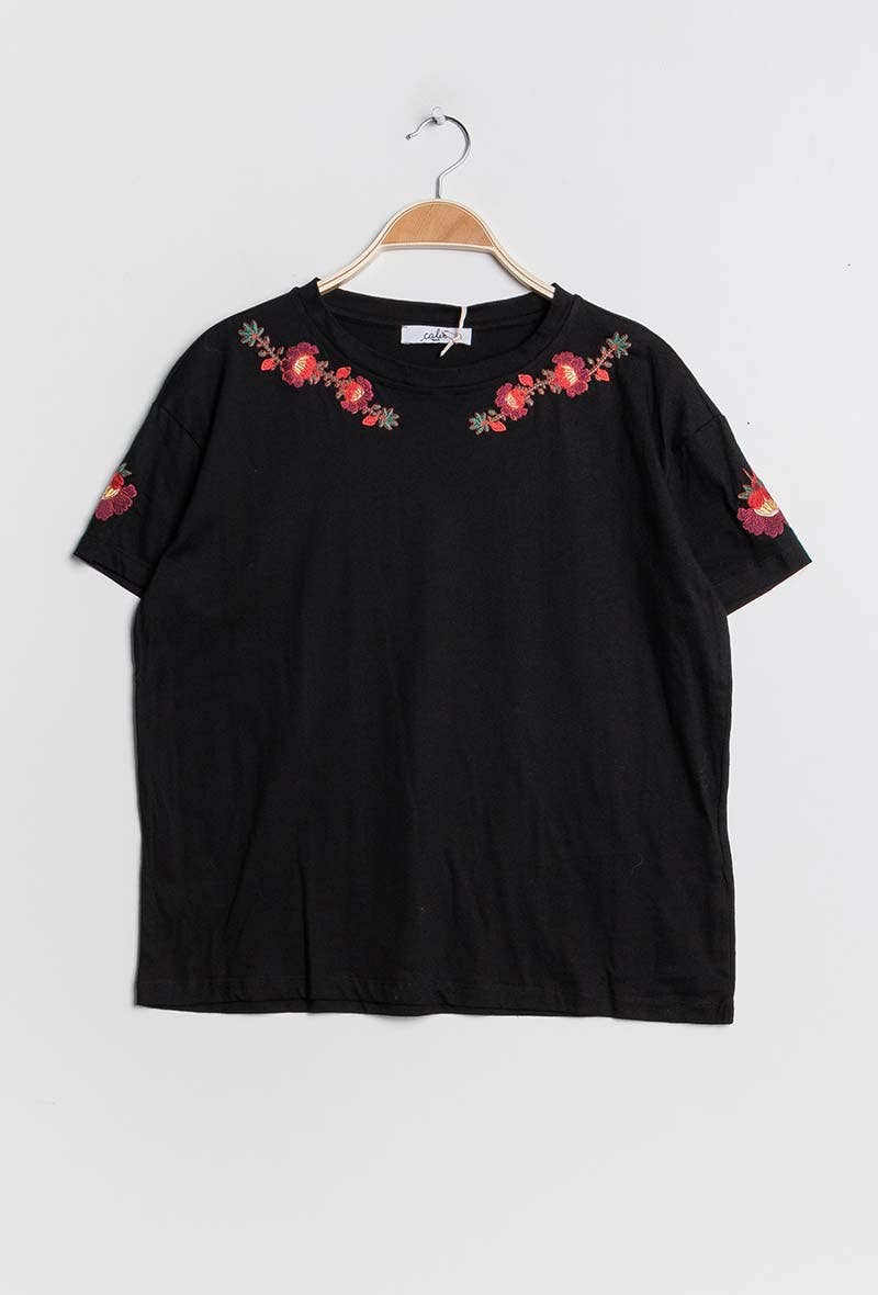 T-shirt Tara in cotone con ricamo floreale