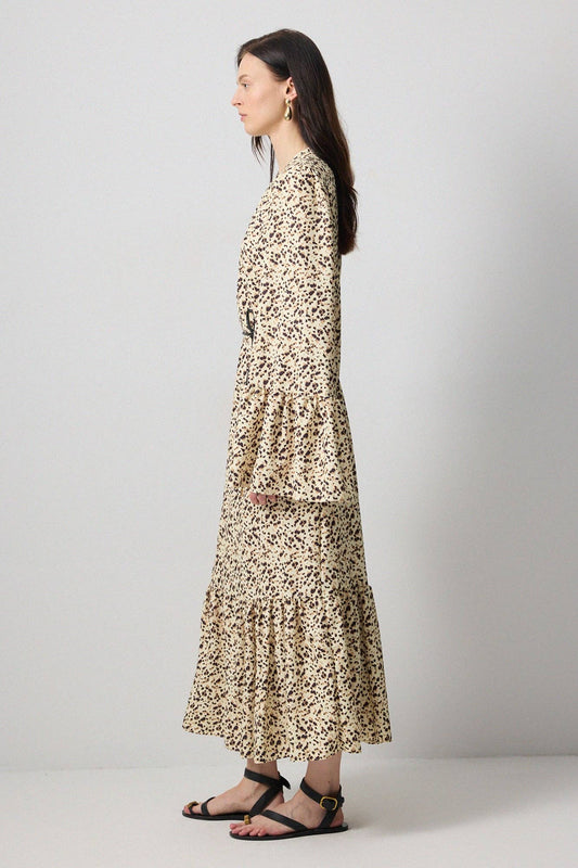 Abito lungo animalier con cintura in ecopelle