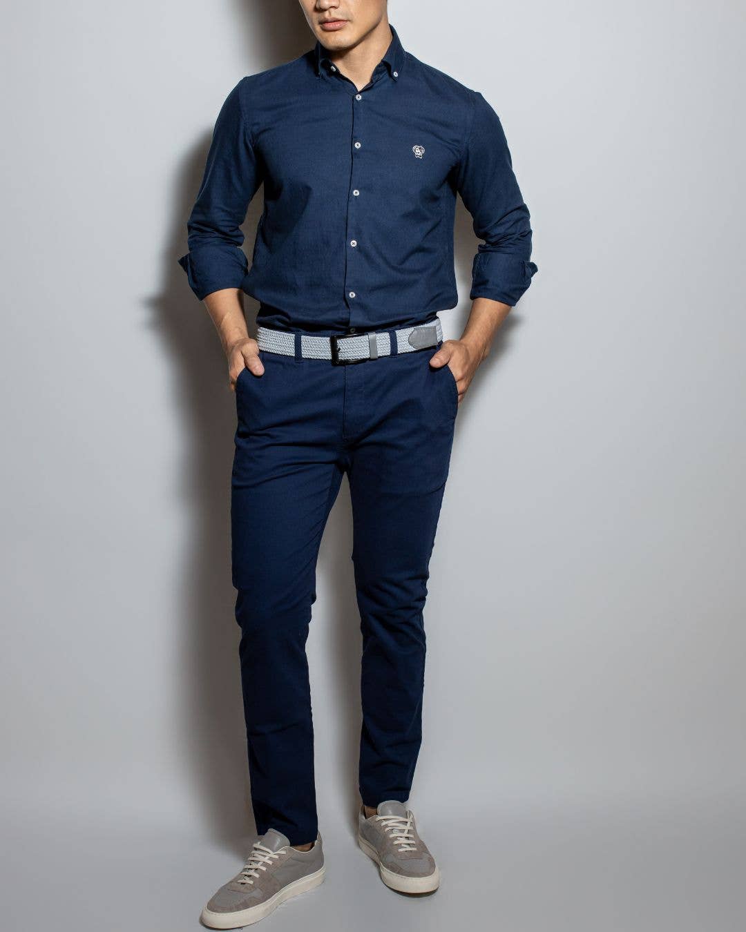 Pantaloni chino elasticizzati blu navy da uomo