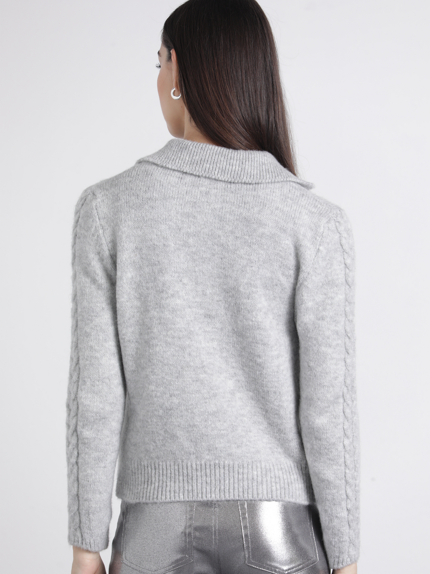 Polo in maglia con maniche a treccia