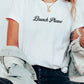 T-shirt grafica "Brunch Please" in cotone