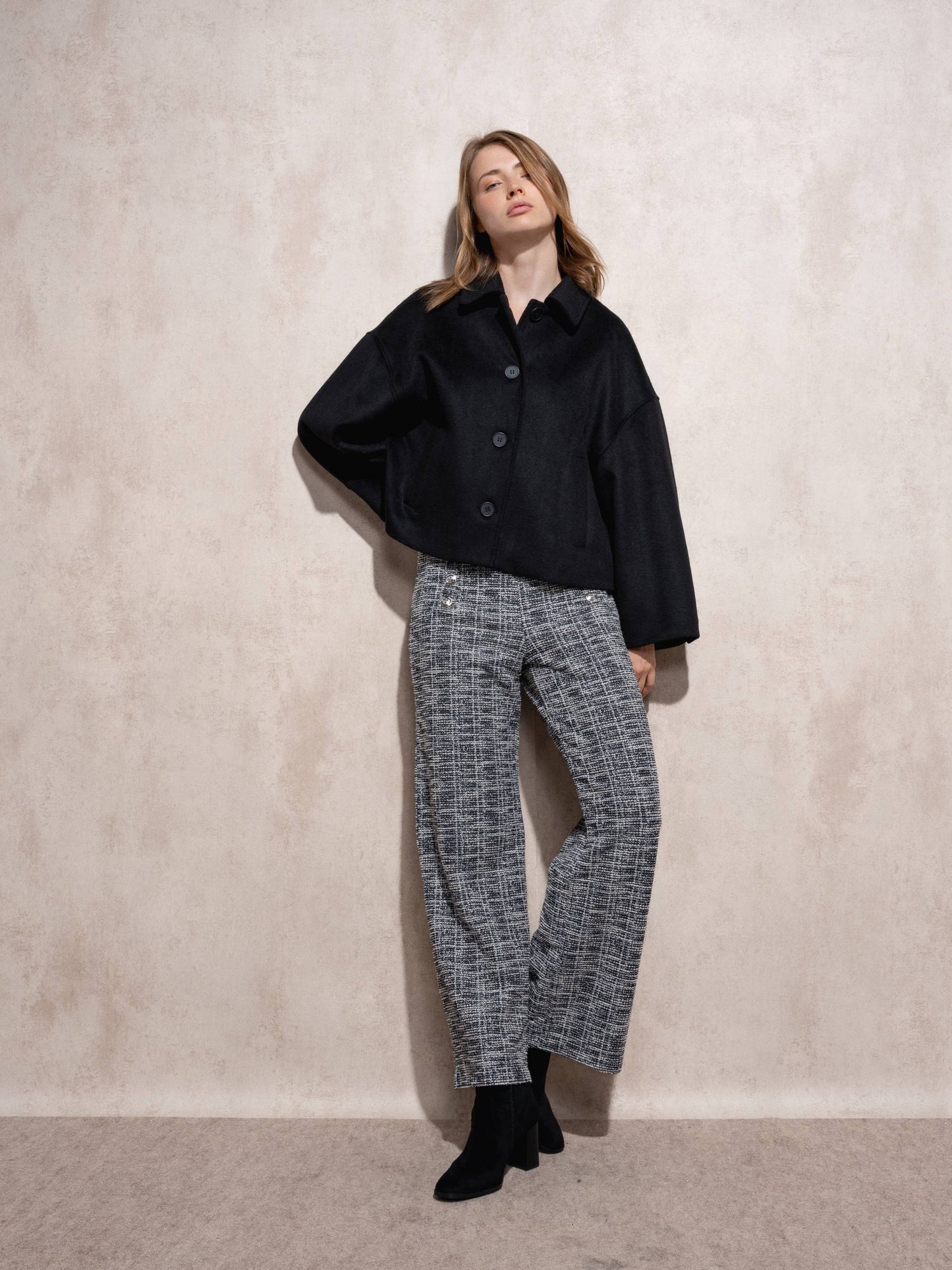 Cappotto corto oversize in misto lana
