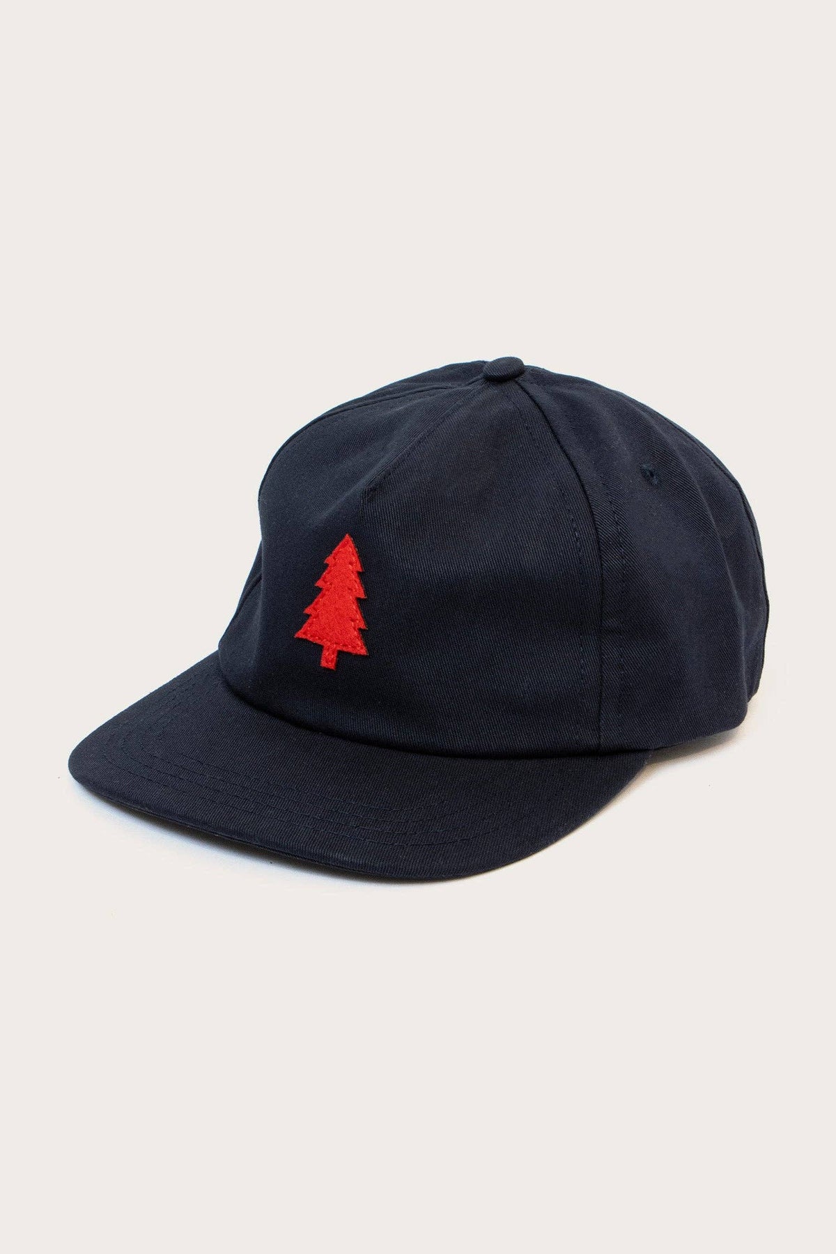 Cappellino Navy con Patch Albero e Visiera Piatta