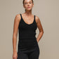 Top in maglia a coste con scollo a V