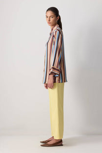 Camicia in raso a righe multicolore con polsini a contrasto