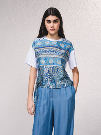 T-shirt oversize corta con stampa e fiocco laterale