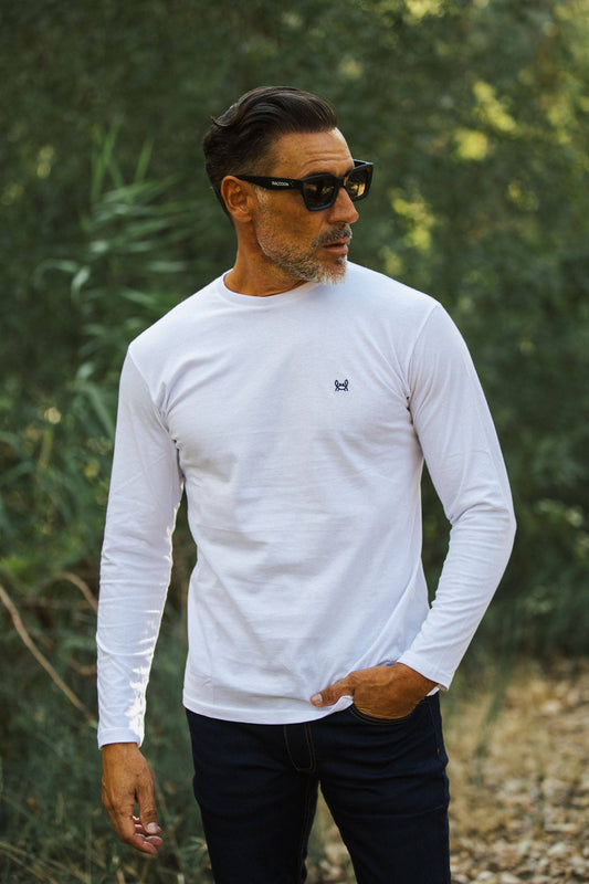 T-shirt premium antimacchia nera con dettagli blu