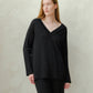 Maxi maglione in lana merino extra fine con scollo a V