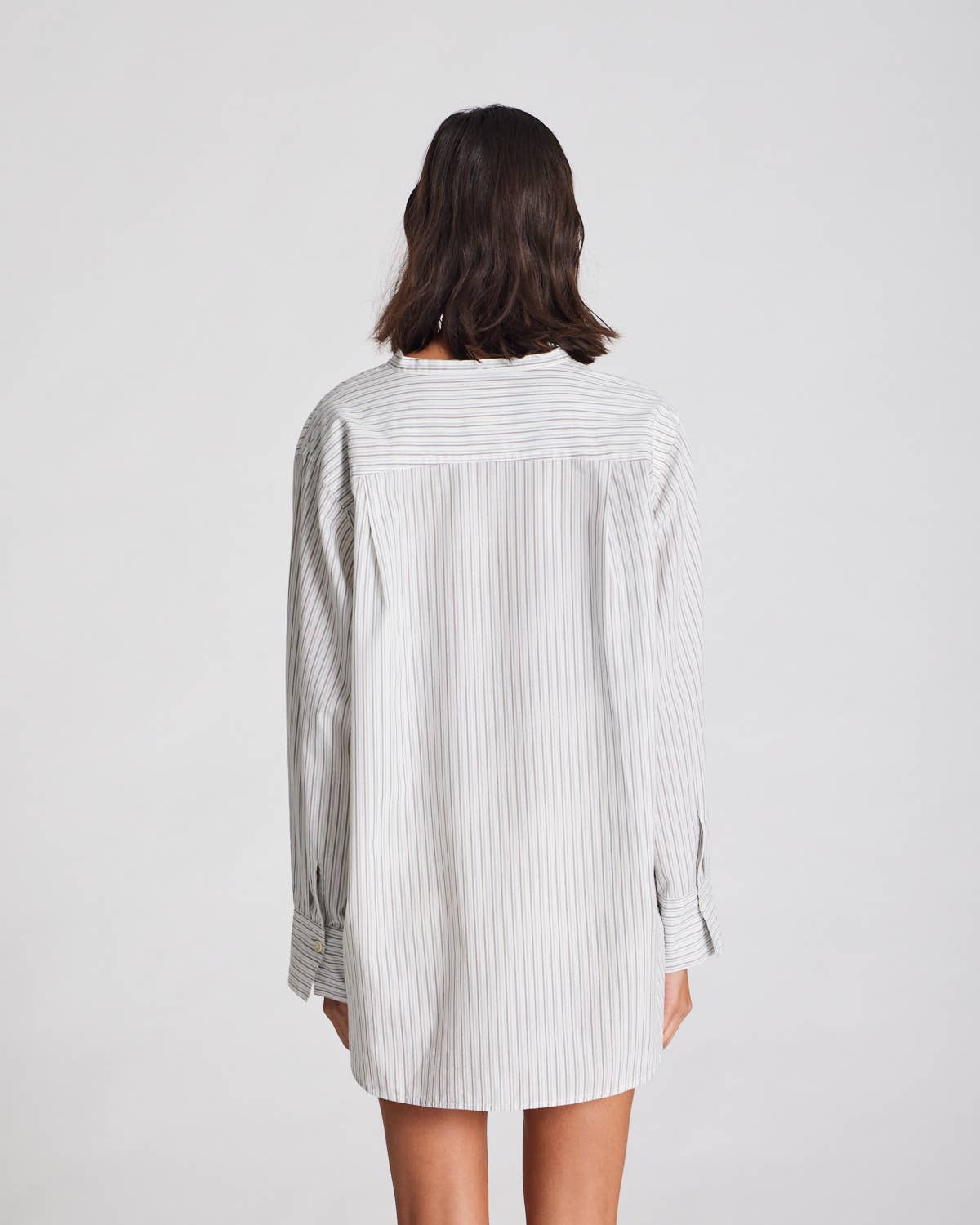 Camicia Beate in cotone biologico a righe sottili blu