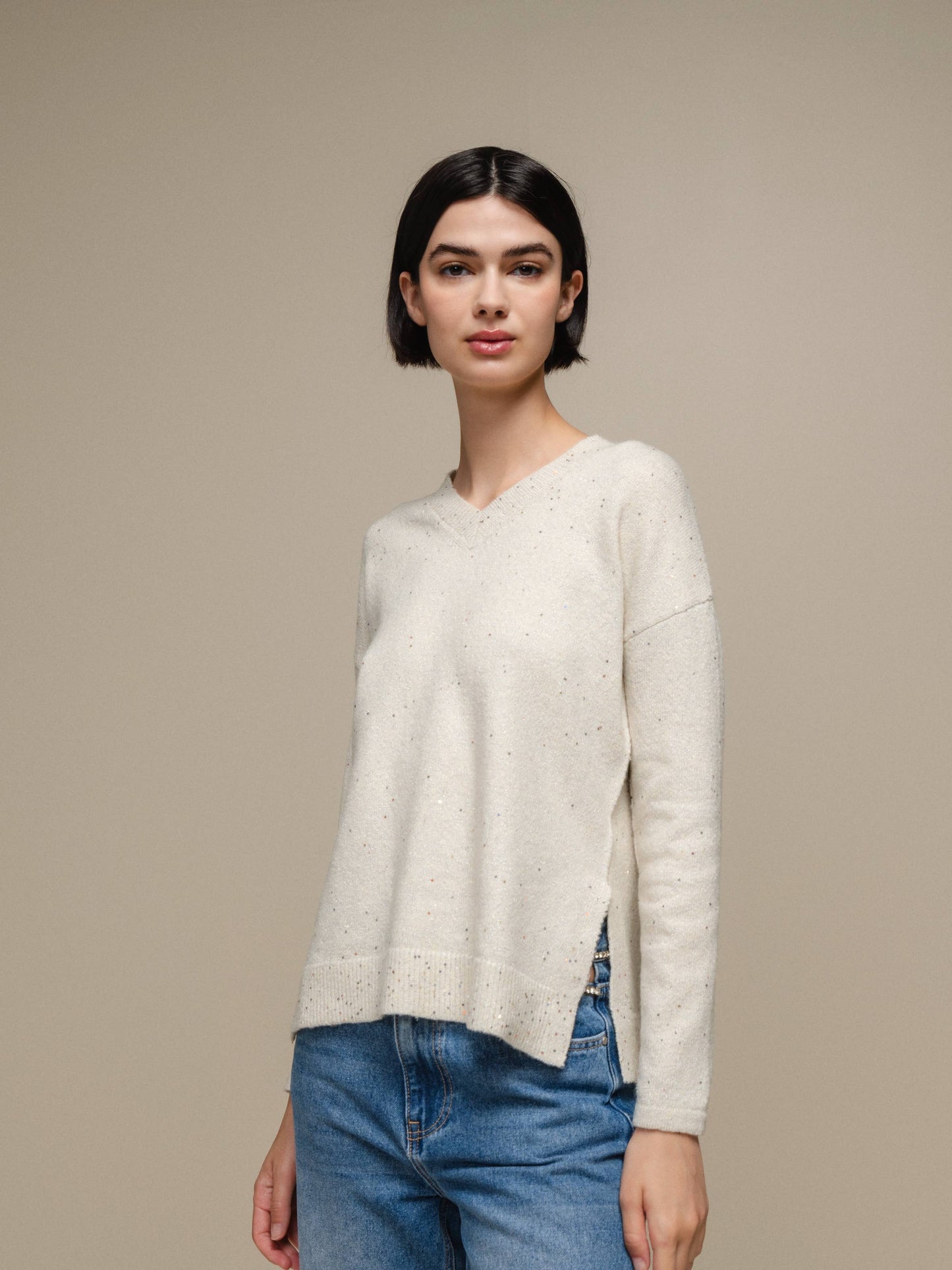 Maglione in maglia con scollo a V e micro paillettes