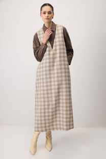 Abito lungo in tweed senza maniche