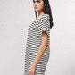 Vestito corto a righe stile t-shirt con schiena scoperta