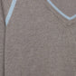 Maglione bicolore a maglia con scollo a V