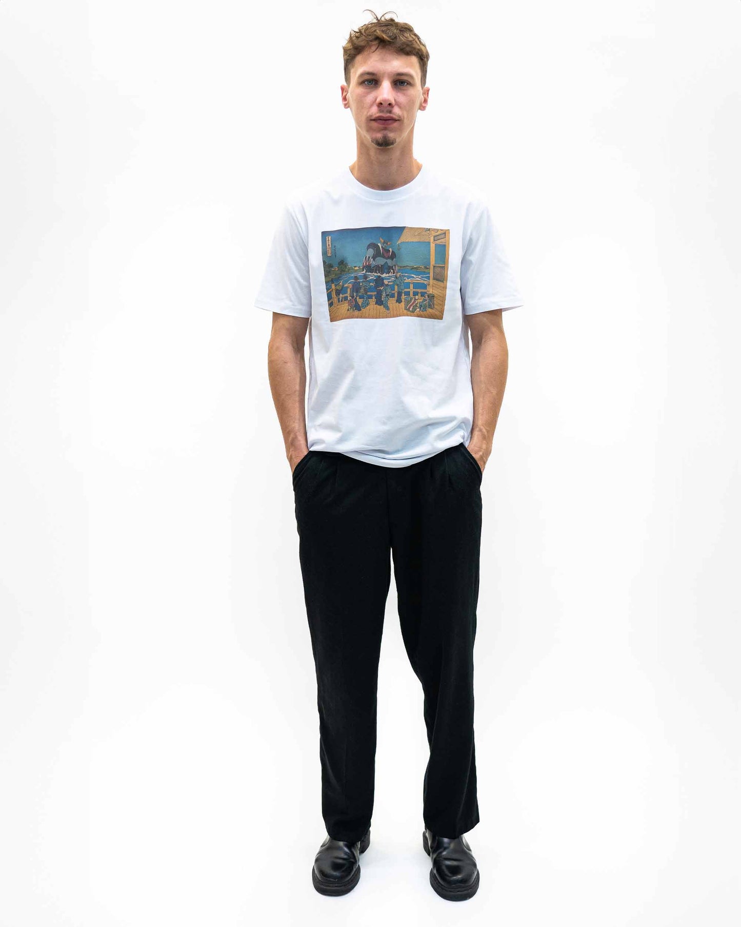 T-shirt unisex Showtime con stampa giapponese