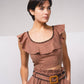 Top crop aderente con volant