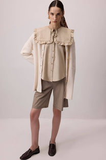 Camicia in misto cotone con maxi colletto marinara e volant