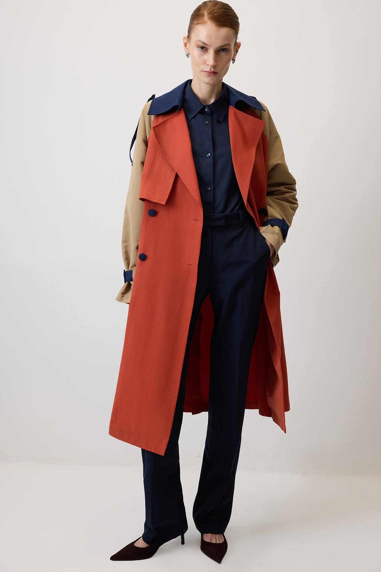 Trench coat color block con cintura