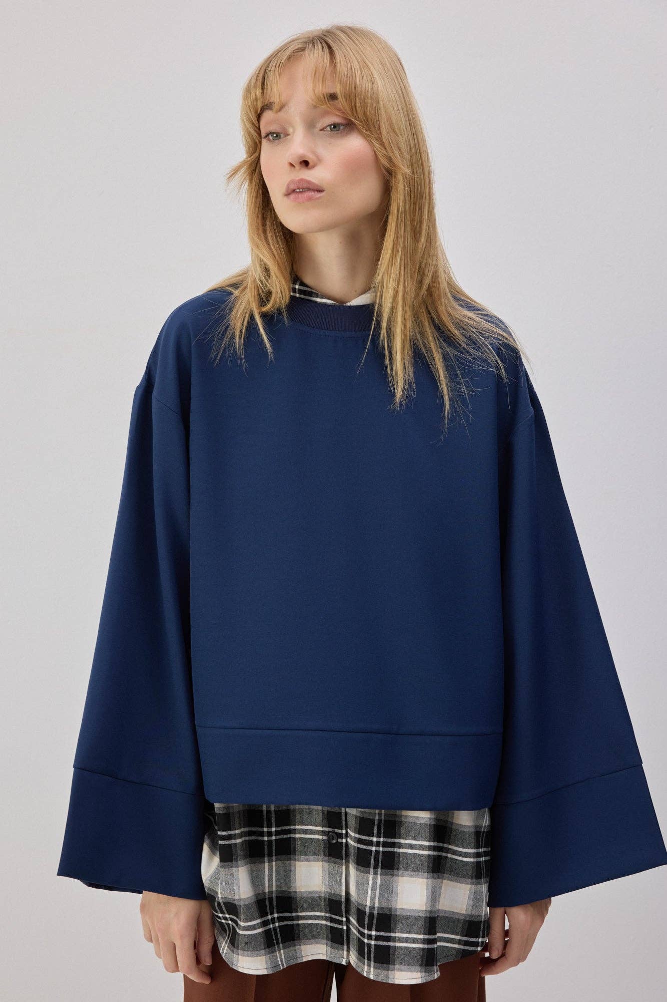 Top oversize blu navy in poliestere