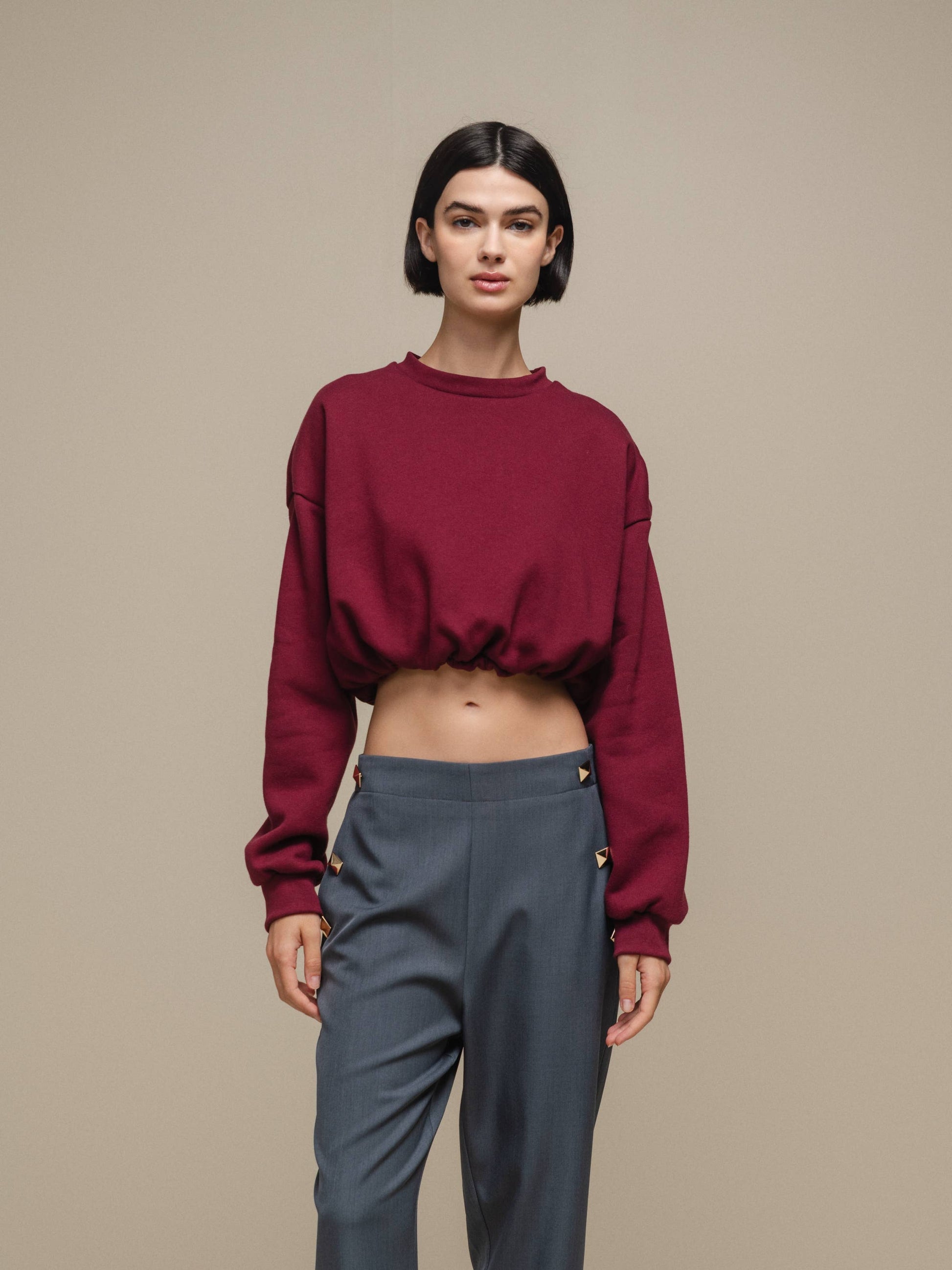 Felpa cropped oversize in misto cotone
