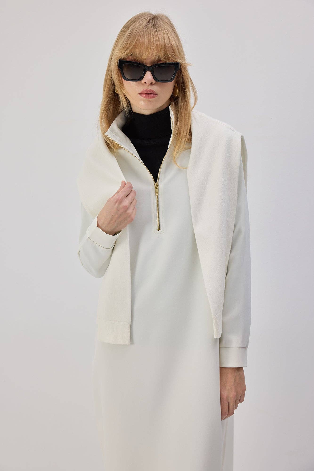Abito dritto lungo con zip