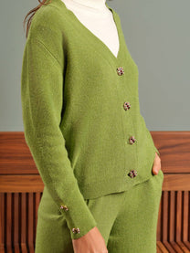 Cardigan in maglia con bottoni gioiello