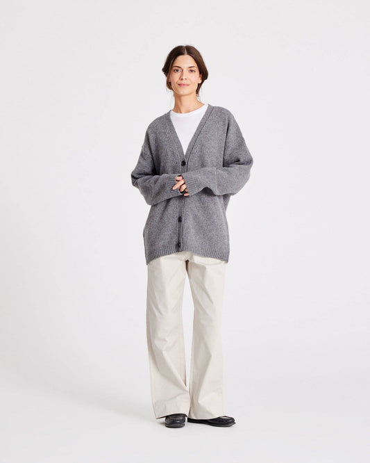 Cardigan Edith in lana d’agnello biologica grigio mélange