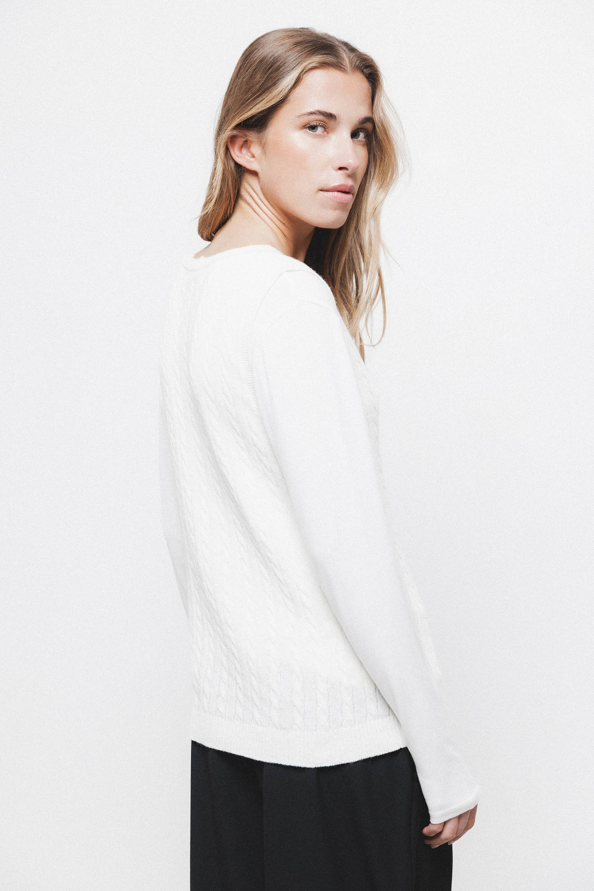 Gilet in maglia strutturata con scollo a V