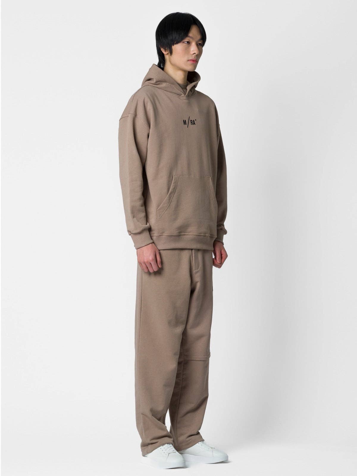 Felpa con cappuccio regular nocciola con logo