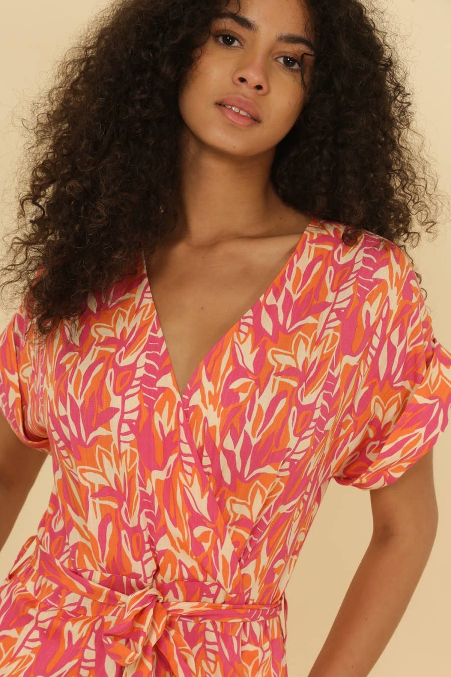 Tuta jumpsuit Clementine con stampa tropicale