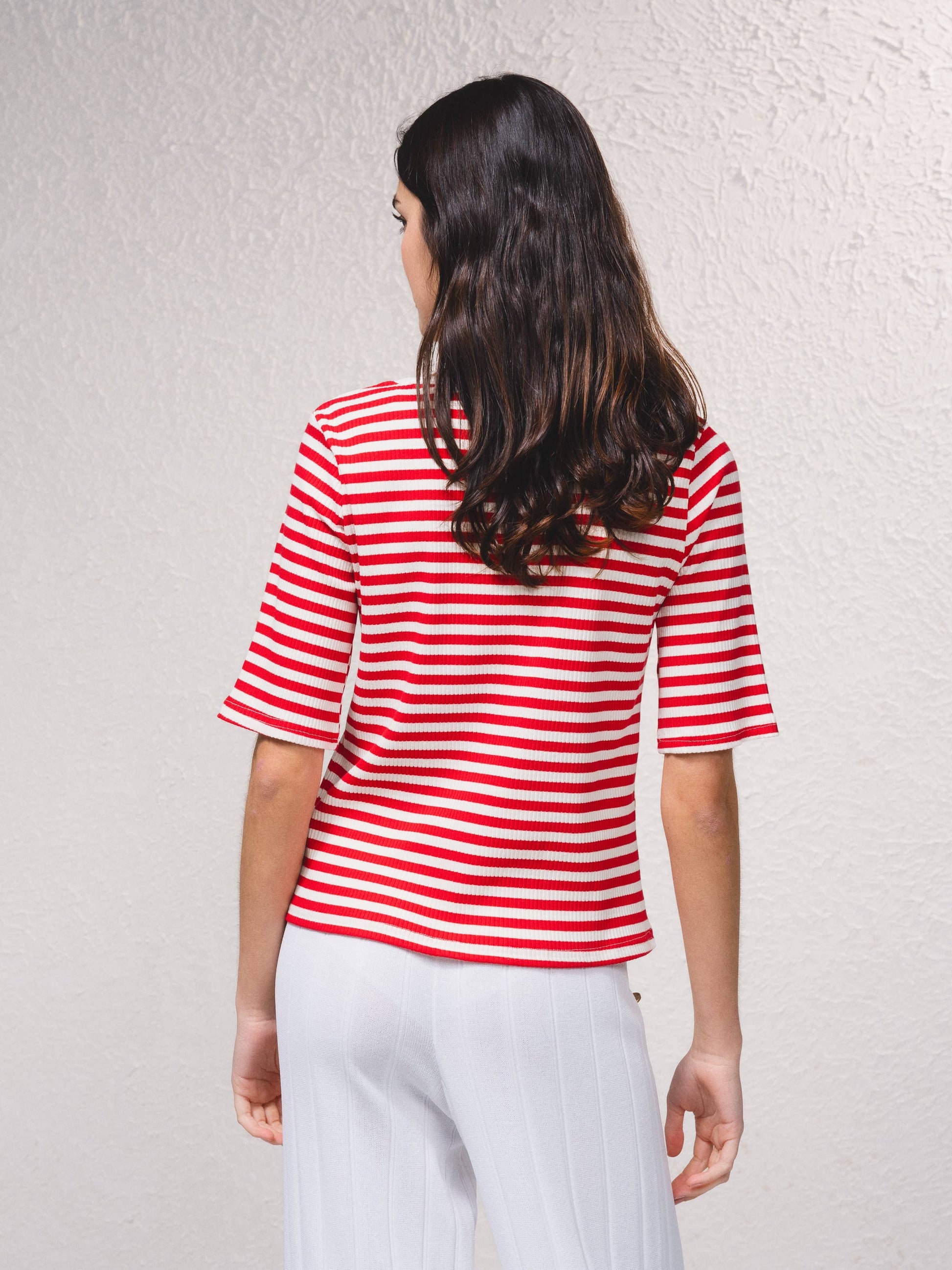 Cardigan a righe con scollo a V e bottoni, manica corta