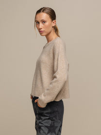Maglione crop da donna in maglia morbida girocollo