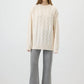 Maglione oversize a trecce in maglia ecrù
