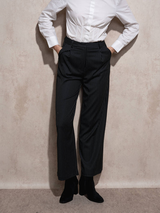 Pantaloni eleganti fluidi a gamba ampia gessati neri