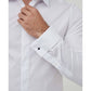 Camicia bianca slim fit con polsini da moschettiere