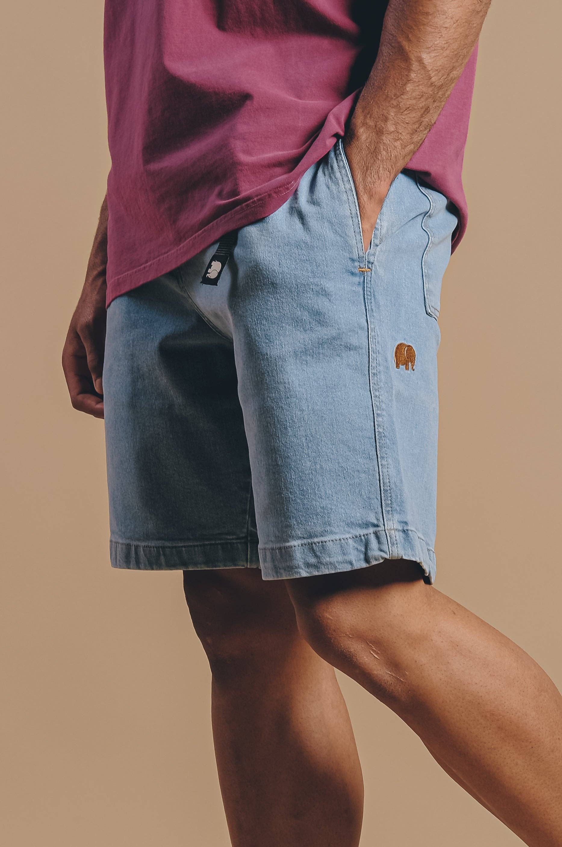 Pantaloncini da arrampicata in denim riciclato lavaggio chiaro