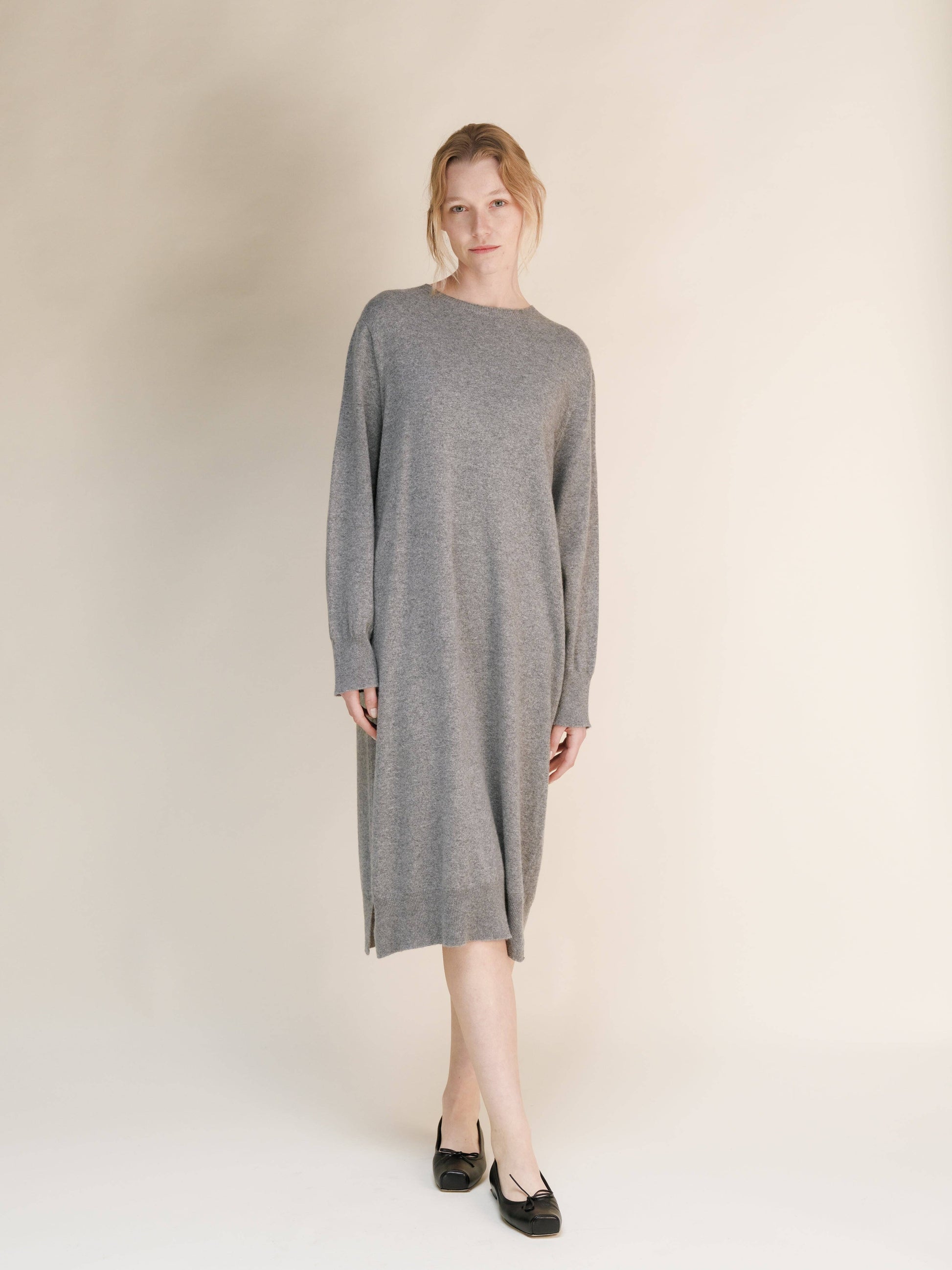 Abito midi in misto cashmere knit senza cuciture