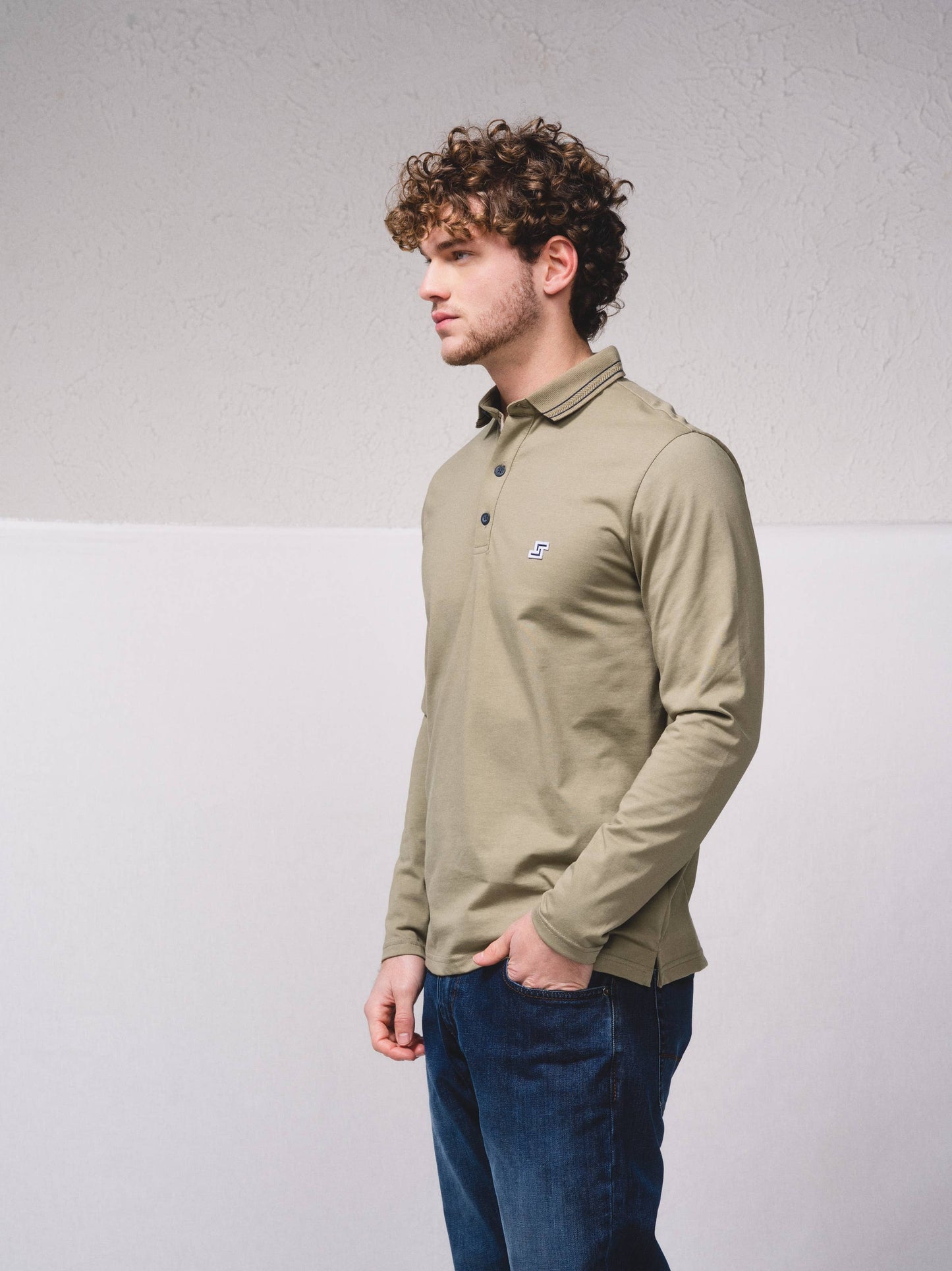 Polo a maniche lunghe con ricamo