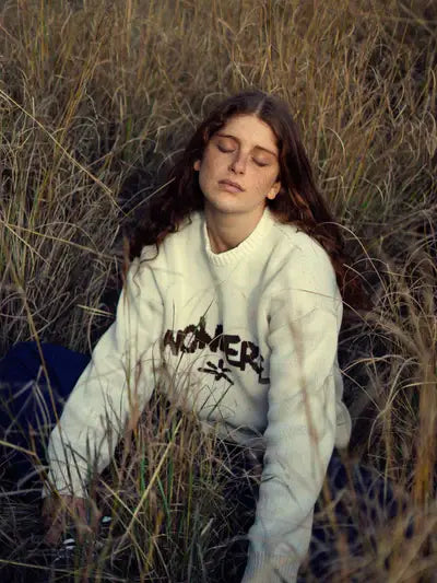 Maglione beige Nowhere in cotone biologico