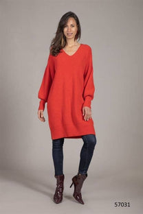 Abito in maglia con scollo a V