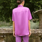 Blusa in raso con maniche corte e colletto