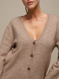 Cardigan lungo in maglia da donna con scollo a V
