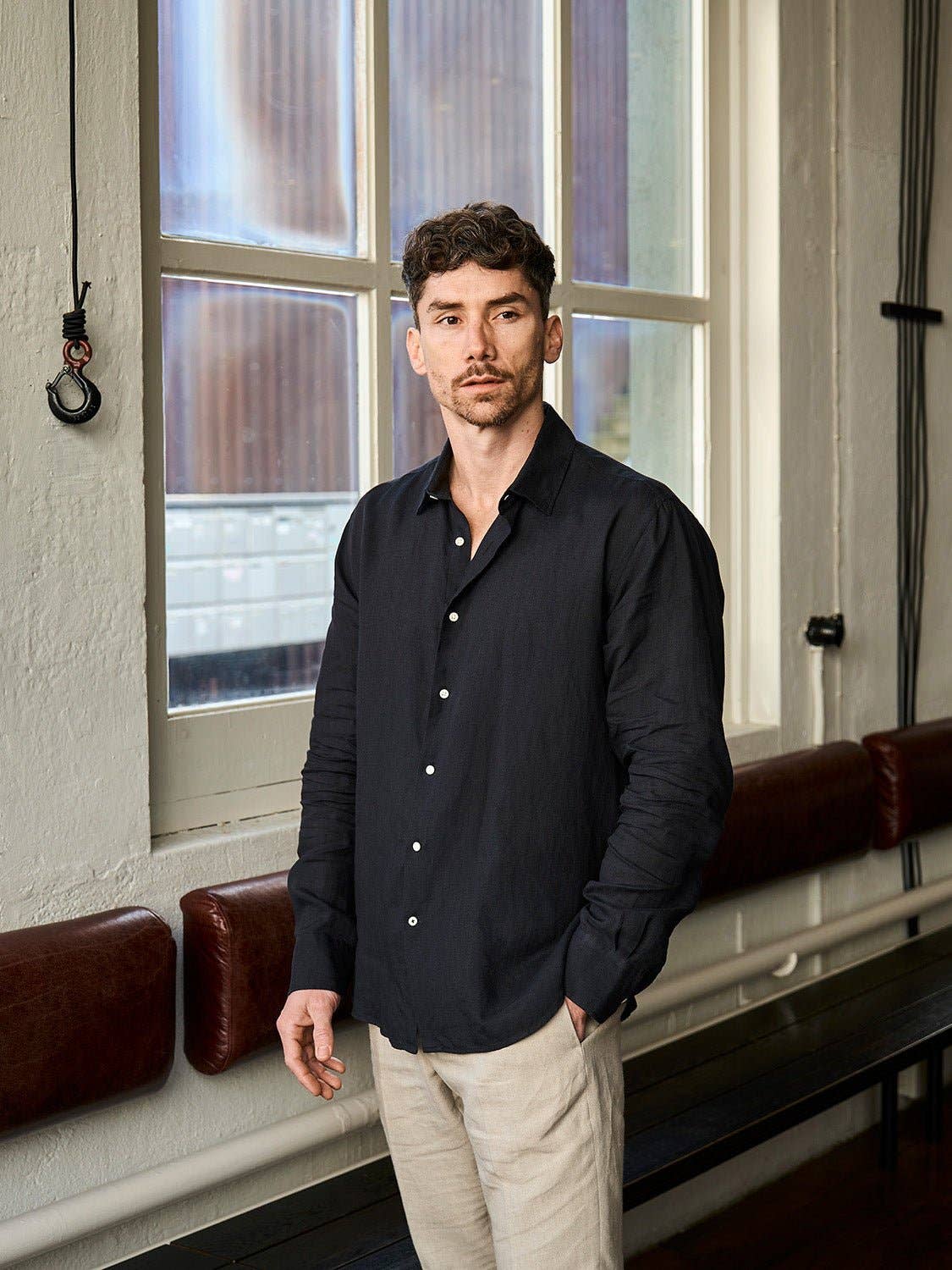 Camicia Verzasca in lino nera