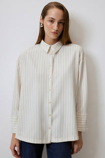 Camicia oversize a righe crema