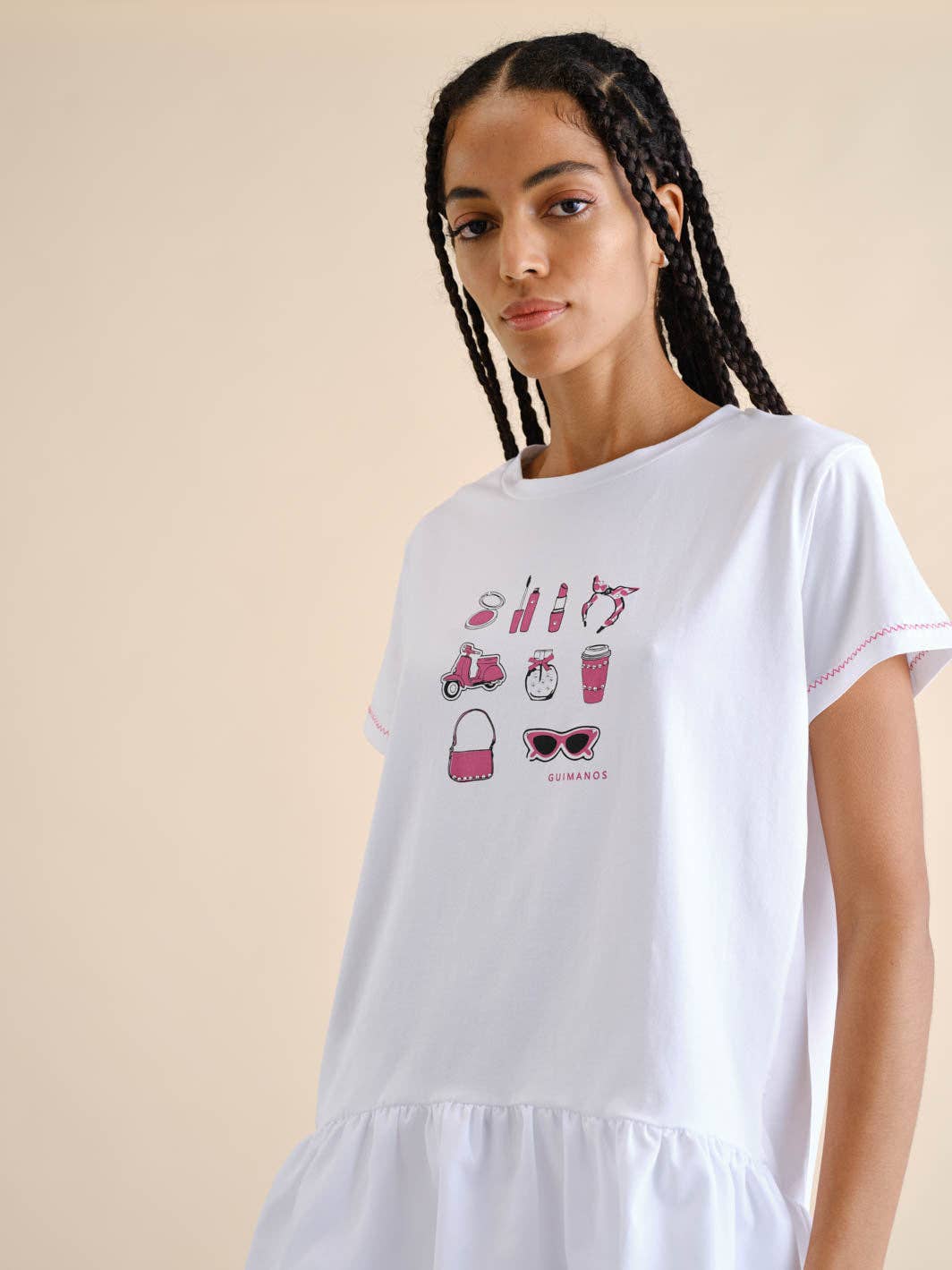 T-shirt bianca con stampa e balza