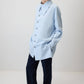 Camicia oversize azzurra con bottoni in metallo