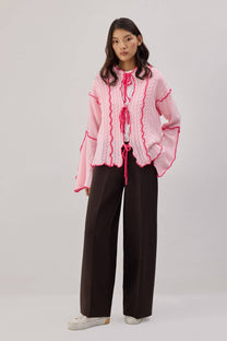Cardigan in maglia con cintura a contrasto