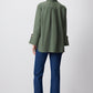 Camicia in popeline con polsini ampi in misto cotone