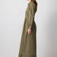 Abito camicia maxi in cotone con cuciture a contrasto e tasche