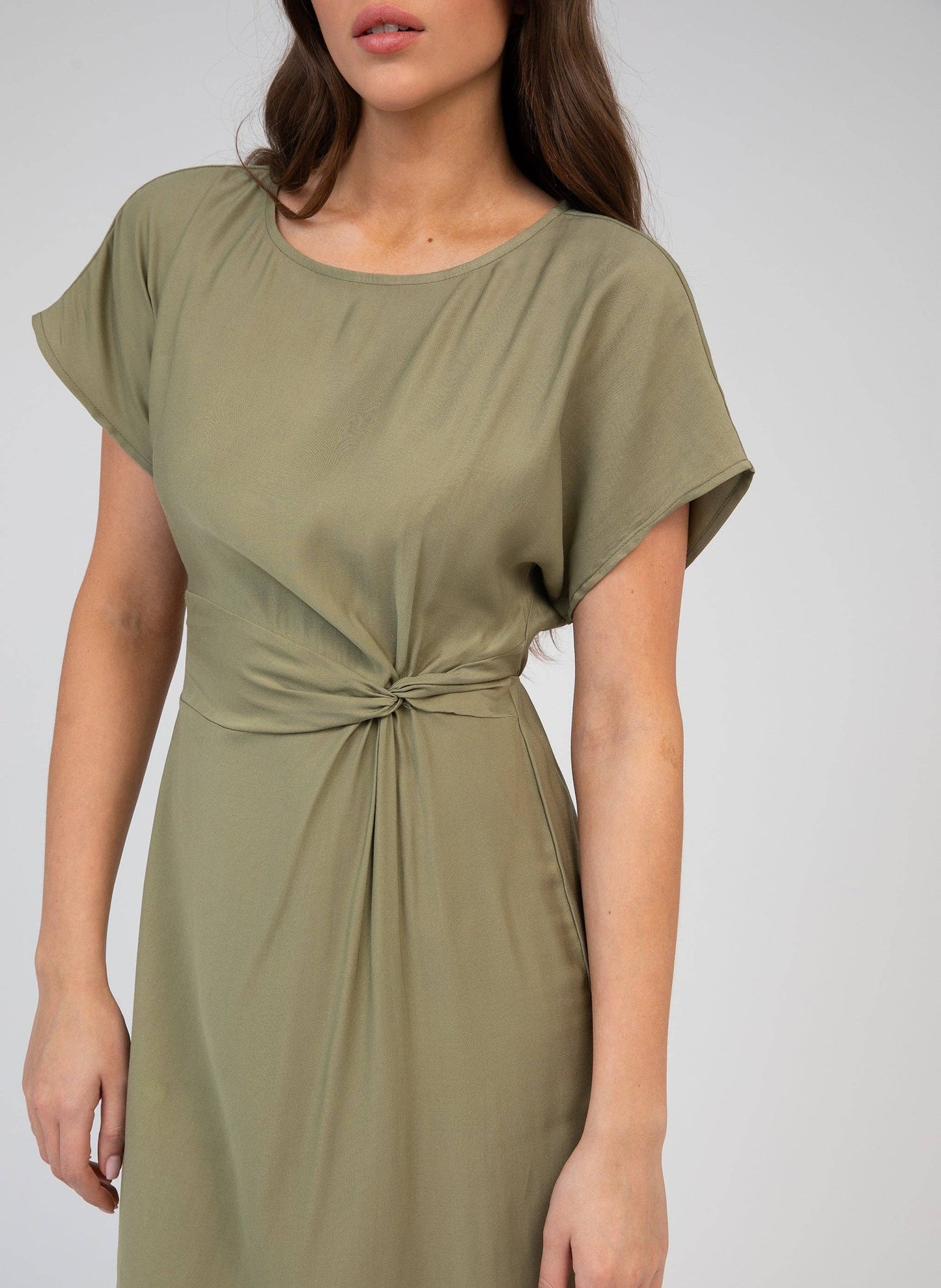Abito midi Moundy verde militare