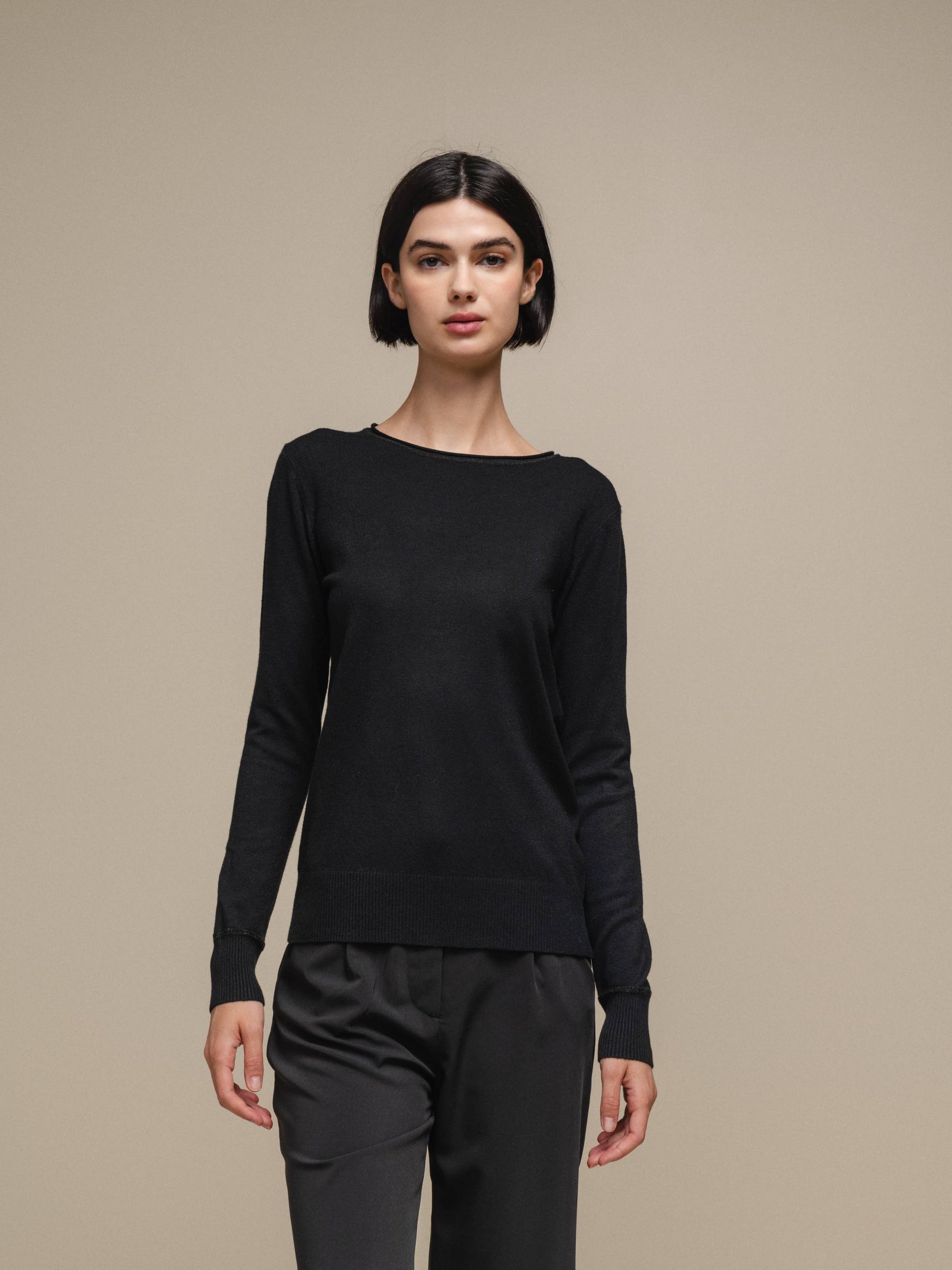 Maglione girocollo in maglia leggera da donna